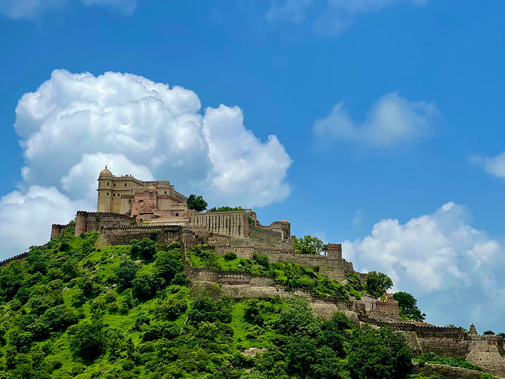 Kumbhalgarh Fort: A Majestic UNESCO World Heritage Site in Rajasthan